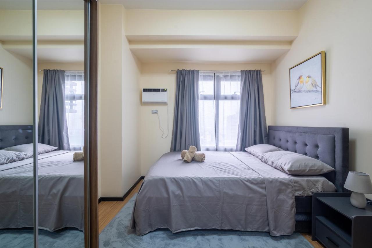 The Radiance Manila Bay Aparthotel Pasay Exterior photo